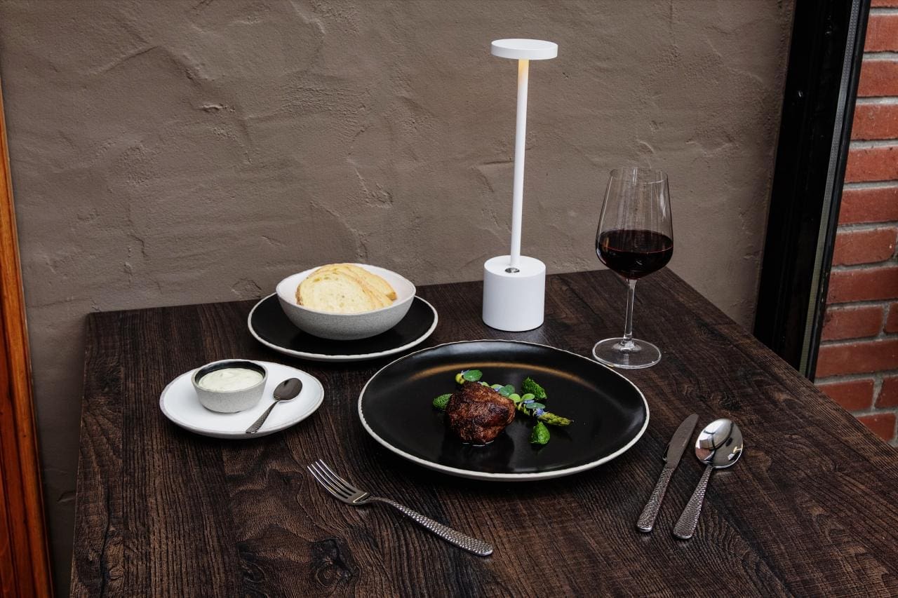 Table Lamp Delft, gold, IP54, usb-c /1 - Afbeelding 4